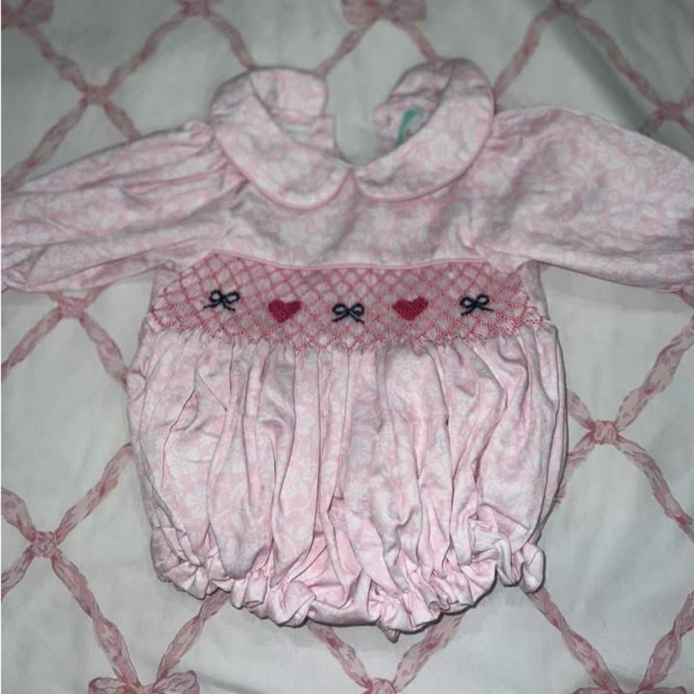 The smocked flamingo bubble